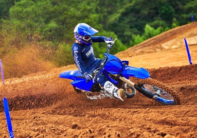 concessionnaire moto 